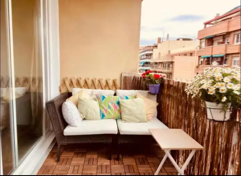 Fantastic 3 Bedrooms Apartment Barcelona
