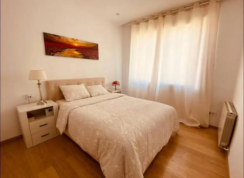Fantastic 3 Bedrooms Apartment Barcelona
