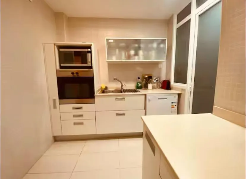 Fantastic 3 Bedrooms Apartment Barcelona 0*,